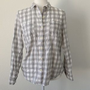 Women’s Old Navy Long Sleeve Button Up Flannel Shirt Plaid White and Gray